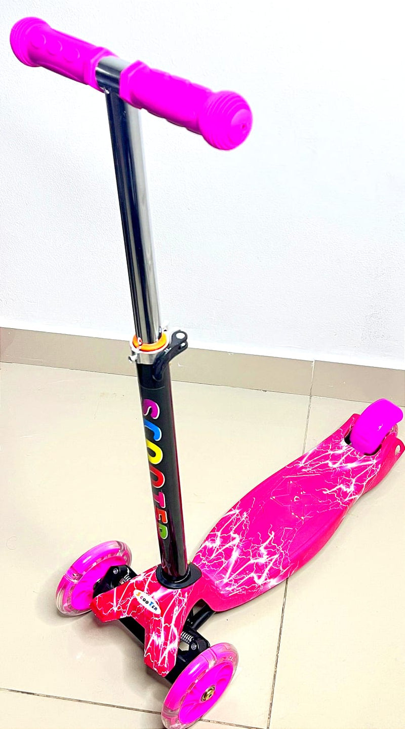 MONOPATÍN SCOOTER ESTAMPADA PATINETA CON LUCES EN LAS RUEDAS